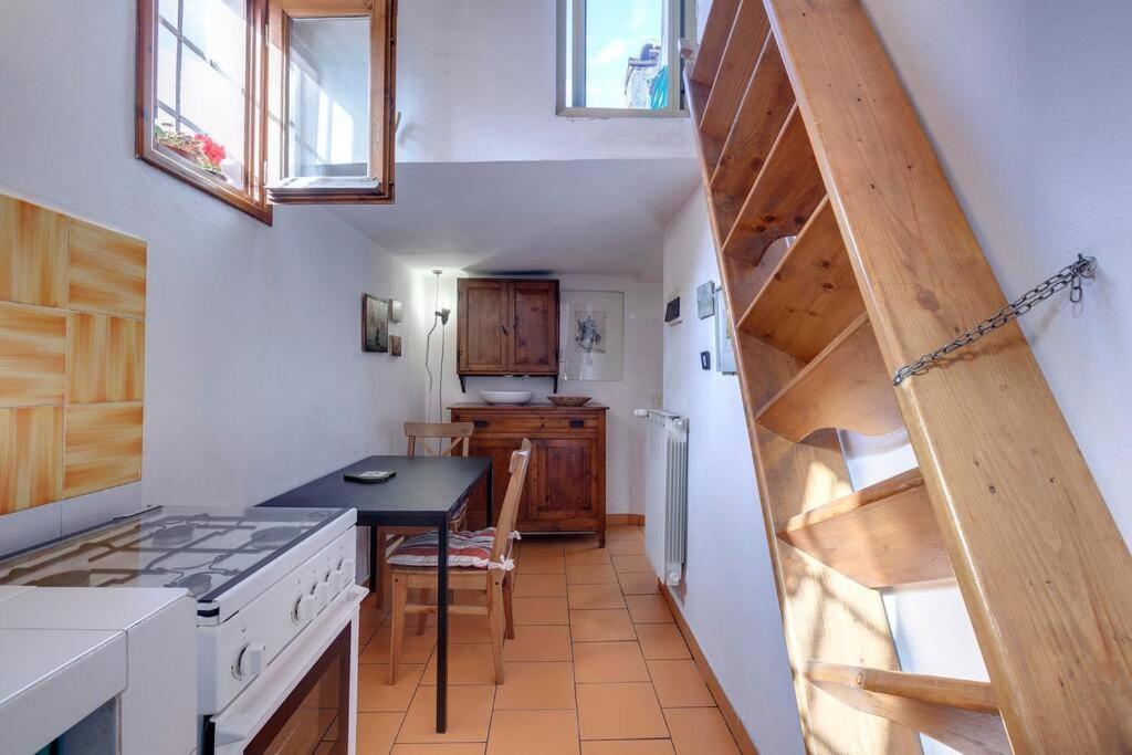 Pepi With Terrace Apartamento