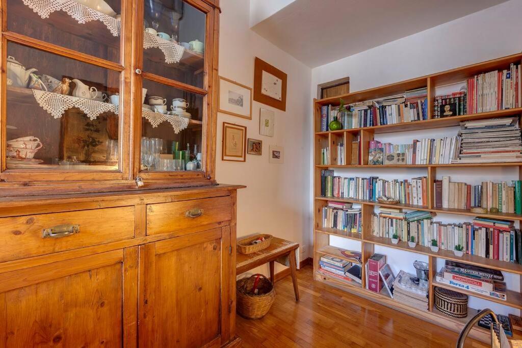 Pepi With Terrace Apartamento